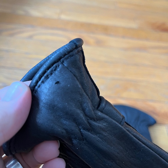Laska Black Leather Lined Gloves - Picture 4 of 7